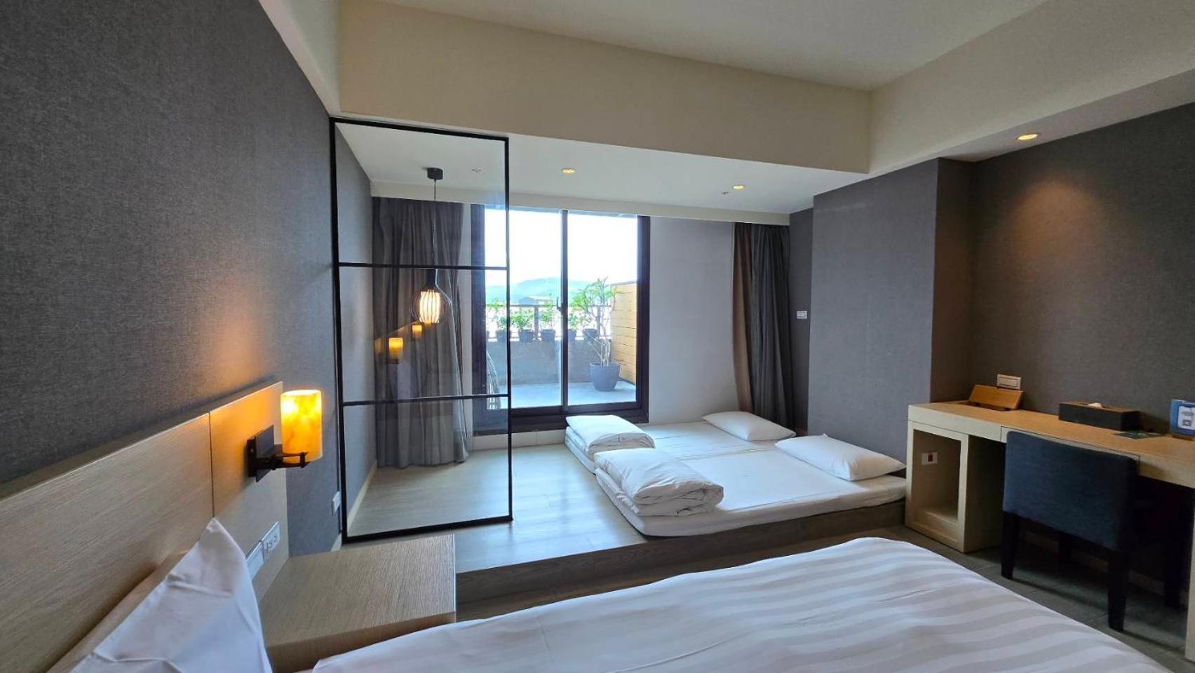 Grand Bay Resort Hotel Heng-ch'un Εξωτερικό φωτογραφία A room at the hotel
