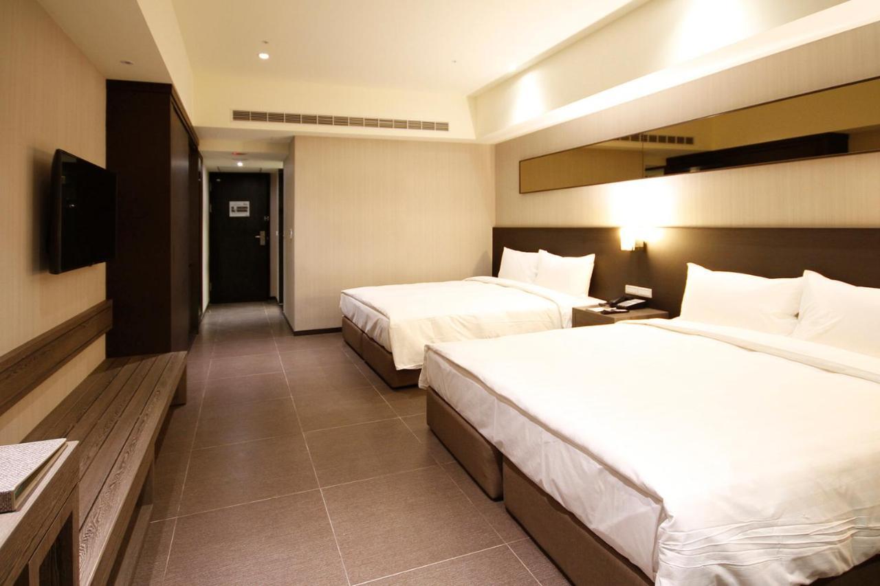 Grand Bay Resort Hotel Heng-ch'un Εξωτερικό φωτογραφία Deluxe Triple Room